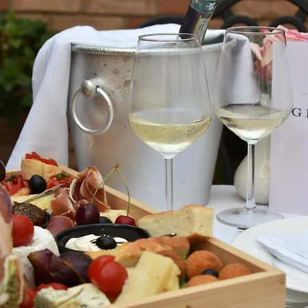 Moenia Boutique Hotel