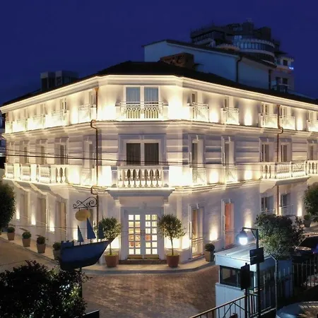 Moenia Boutique 4* Durrës