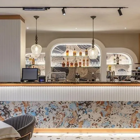 Moenia Boutique Hotel