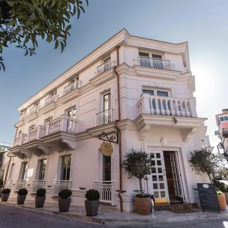 Moenia Boutique מלון 4*