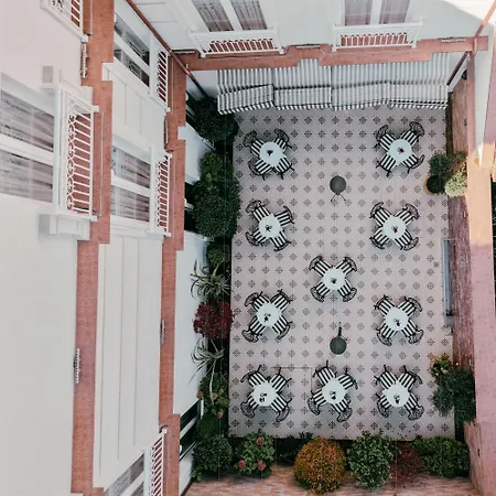 Moenia Boutique Hotel 4*