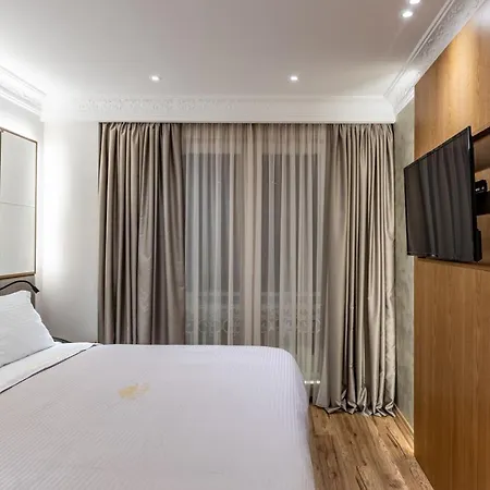 Moenia Boutique 4* Durrës