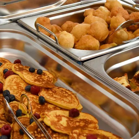 Moenia Boutique ドゥラス