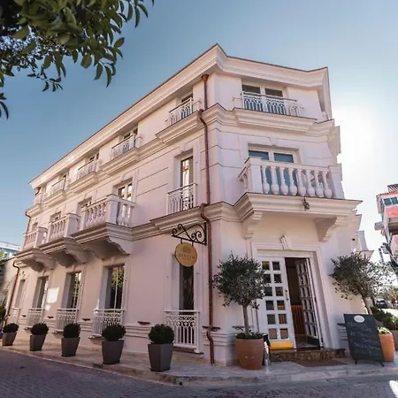 ホテル Moenia Boutique