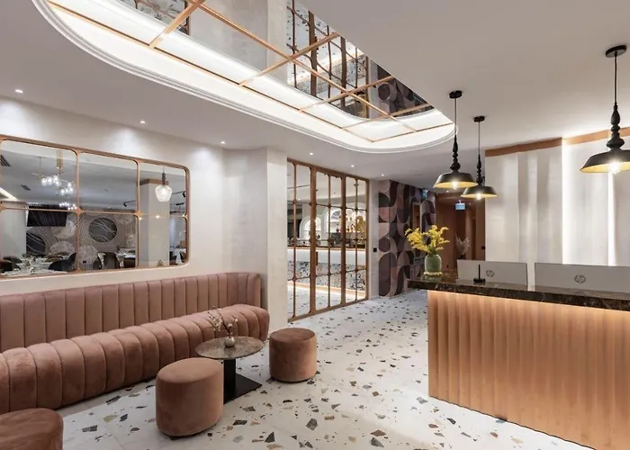 Moenia Boutique 4* Dıraç